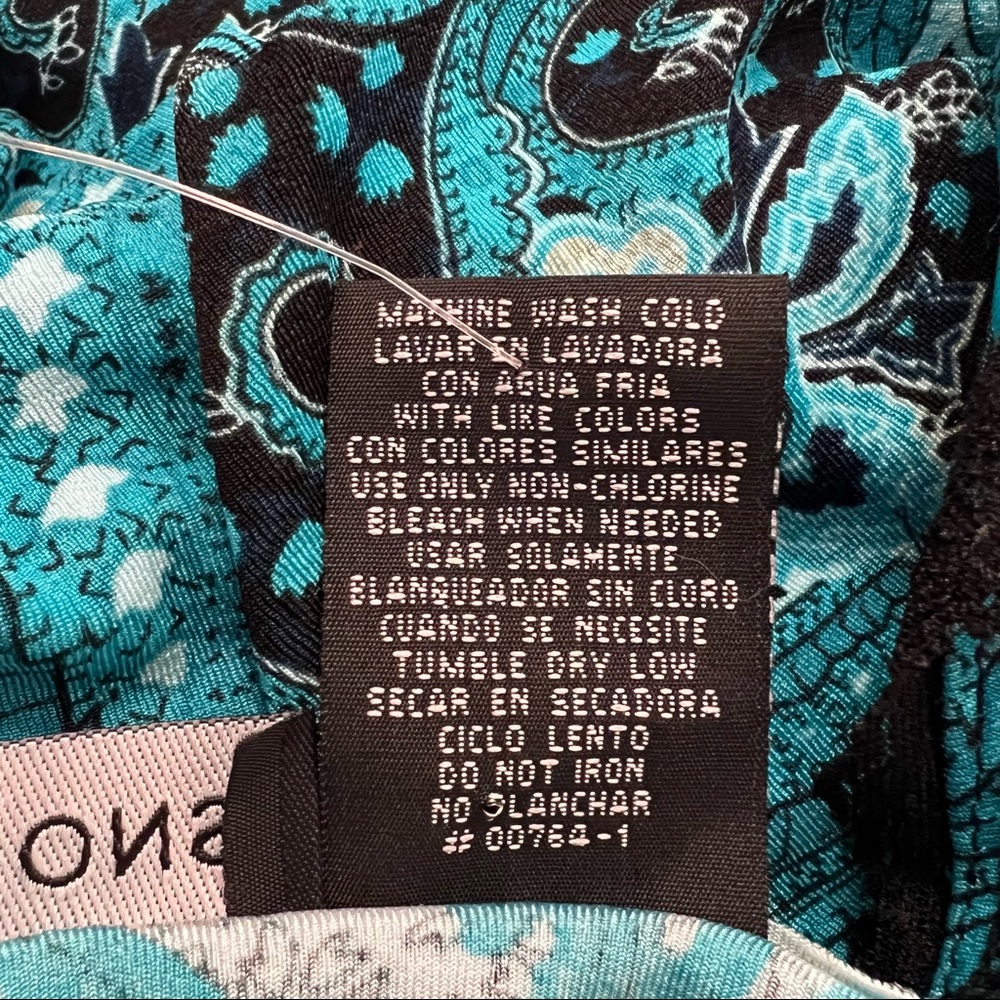 3/$25 NWT Impressions Lifestyle top LP - Picture 8 of 8